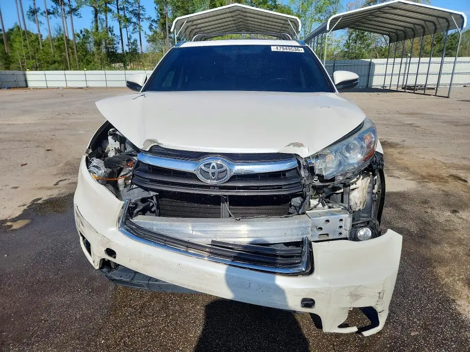 2016 TOYOTA HIGHLANDER XLE  