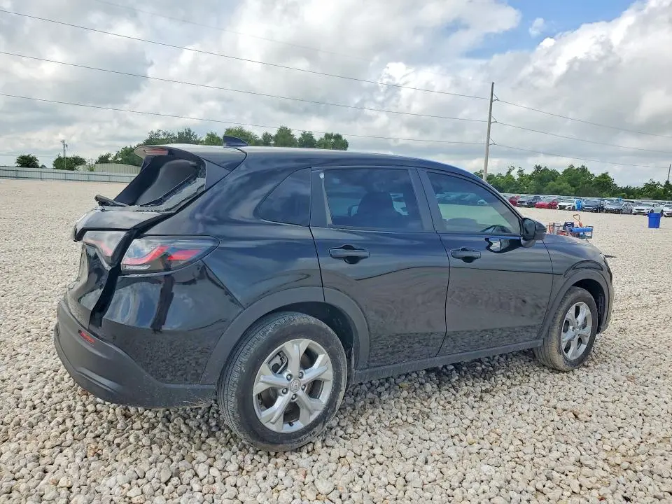 2025 HONDA HR-V LX  