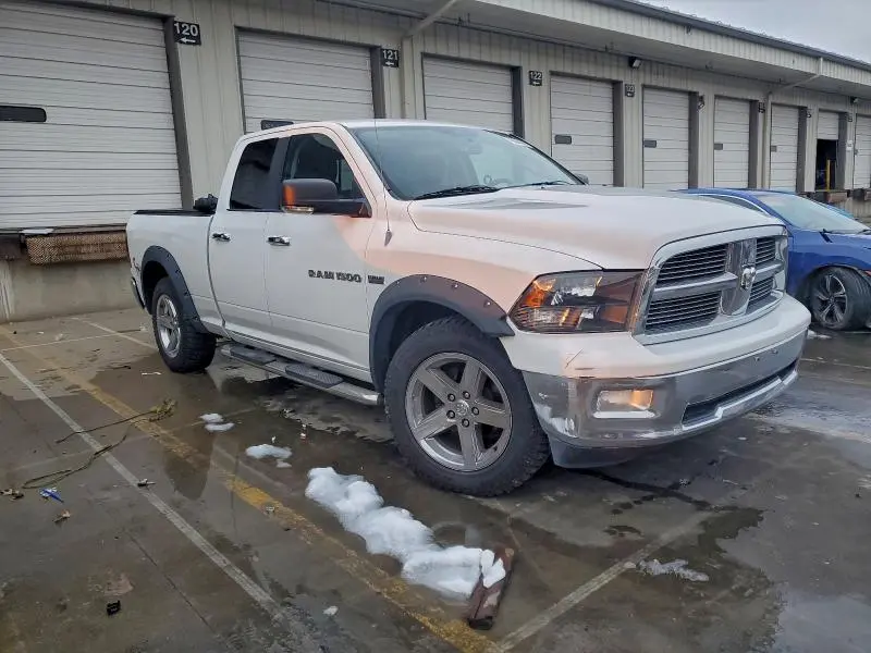 2012 DODGE RAM 1500 SLT  