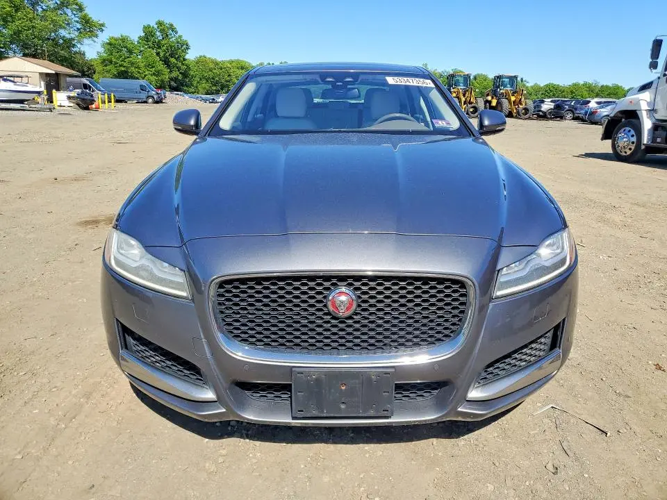2017 JAGUAR XF PREMIUM  