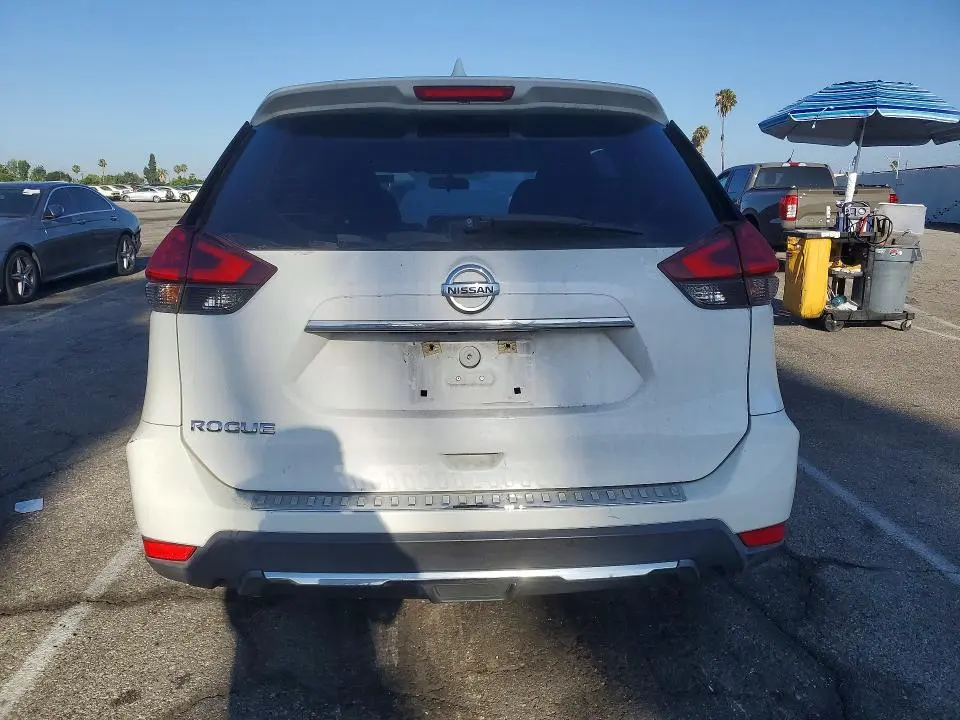 2017 NISSAN ROGUE S  
