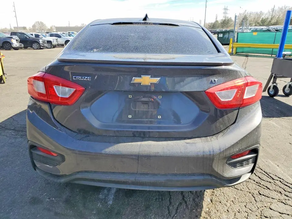 2017 CHEVROLET CRUZE LT  