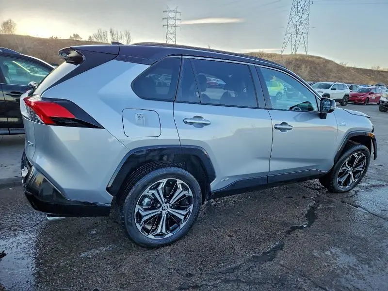 2024 TOYOTA RAV4 PRIME XSE  