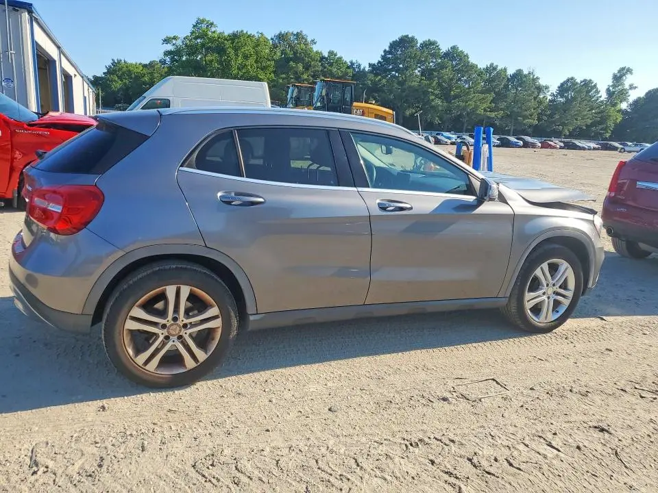 2015 MERCEDES-BENZ GLA 250 4MATIC  