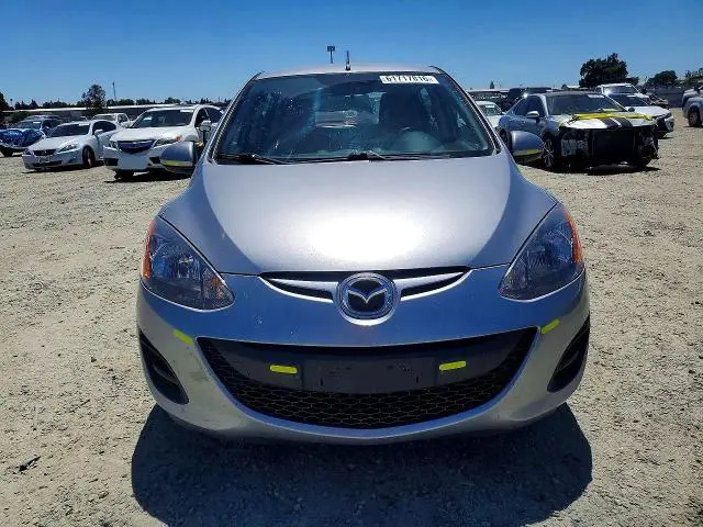 2011 MAZDA MAZDA2   