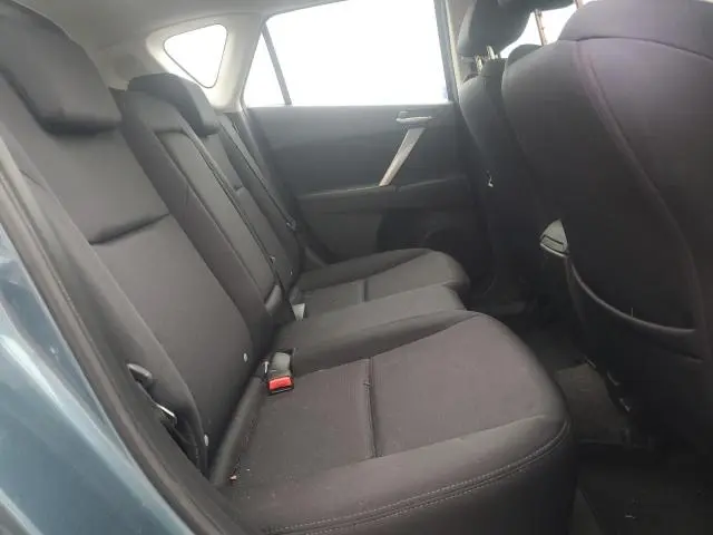 2010 MAZDA 3 S  