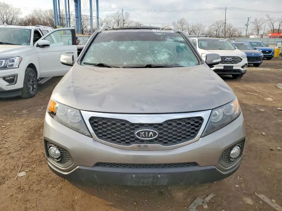 2013 KIA SORENTO EX  