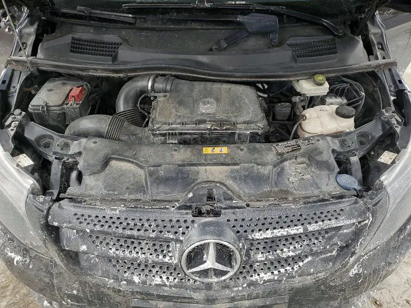 2018 MERCEDES-BENZ METRIS   