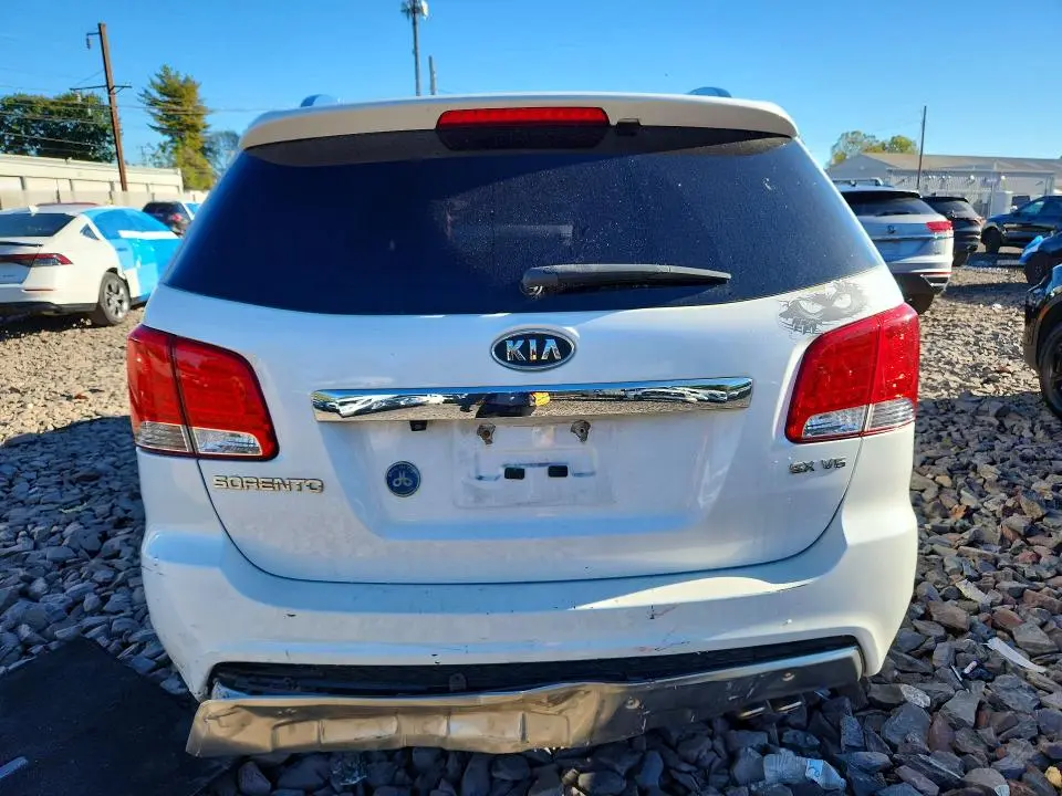 2011 KIA SORENTO SX  