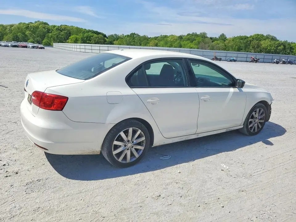 2014 VOLKSWAGEN JETTA BASE  