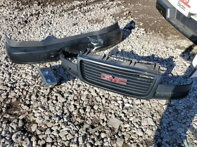 2022 GMC SAVANA G2500  