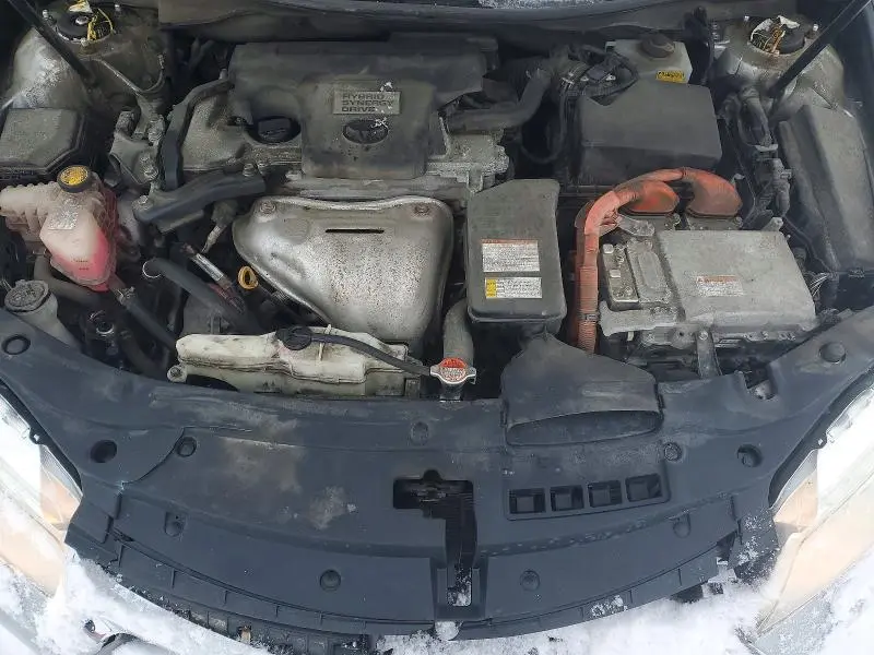 2016 TOYOTA CAMRY HYBRID  