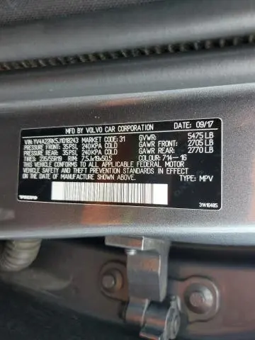2018 VOLVO XC60 T6 MOMENTUM  