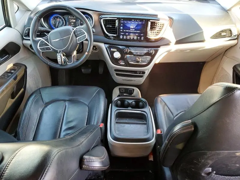 2017 CHRYSLER PACIFICA TOURING L  
