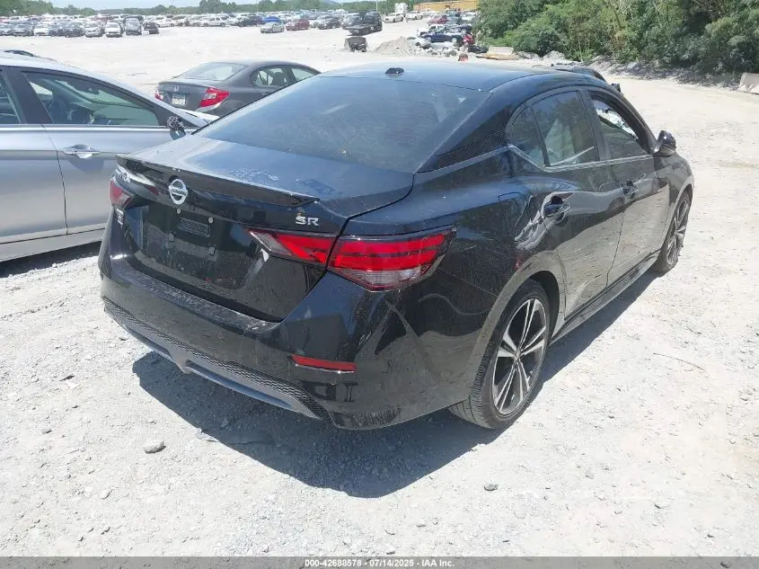 2023 NISSAN SENTRA SR XTRONIC CVT
