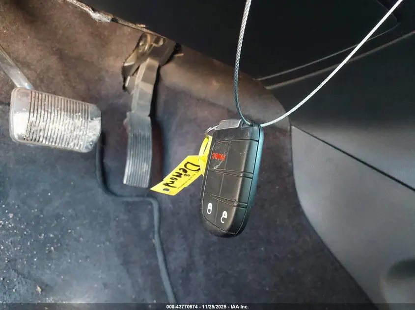 2017 JEEP GRAND CHEROKEE LAREDO 4X4