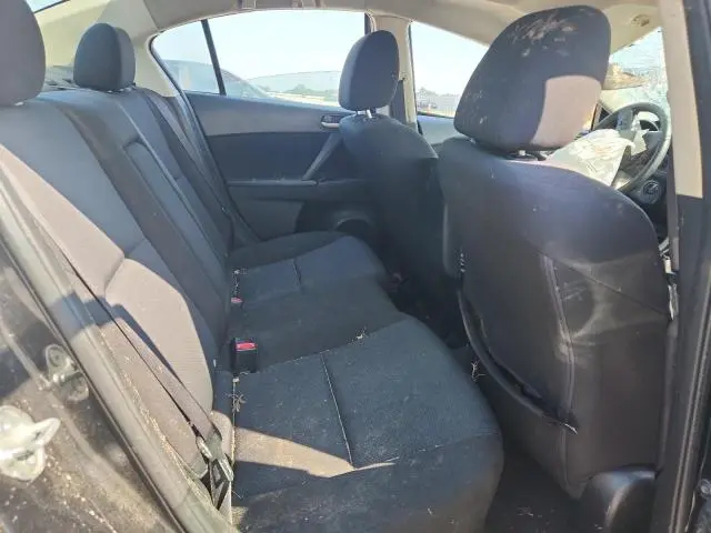 2011 MAZDA 3 I  
