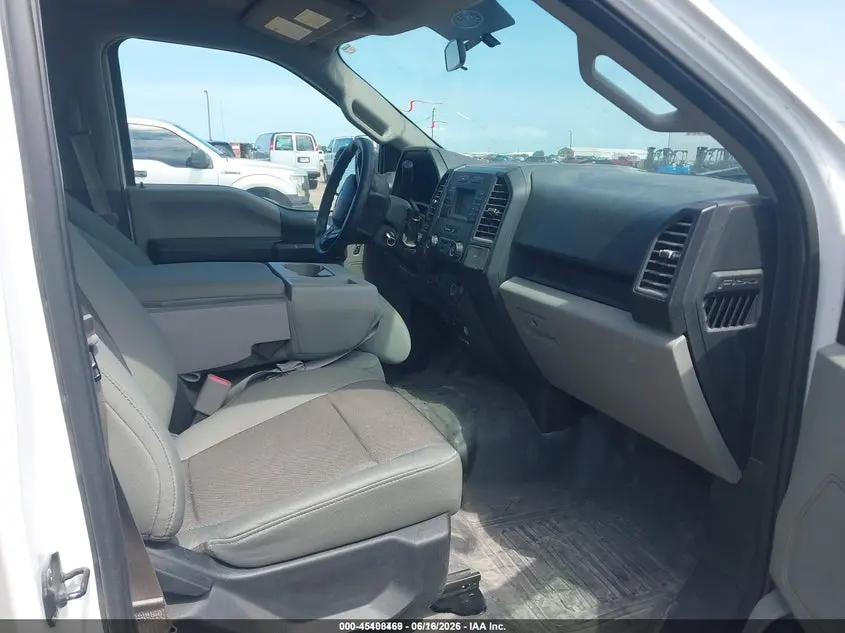 2017 FORD F-150 XL
