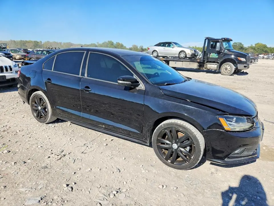 2018 VOLKSWAGEN JETTA SPORT  