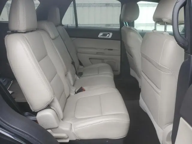 2011 FORD EXPLORER XLT  