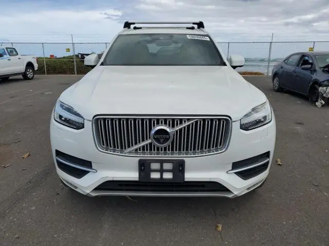 2017 VOLVO XC90 T6  