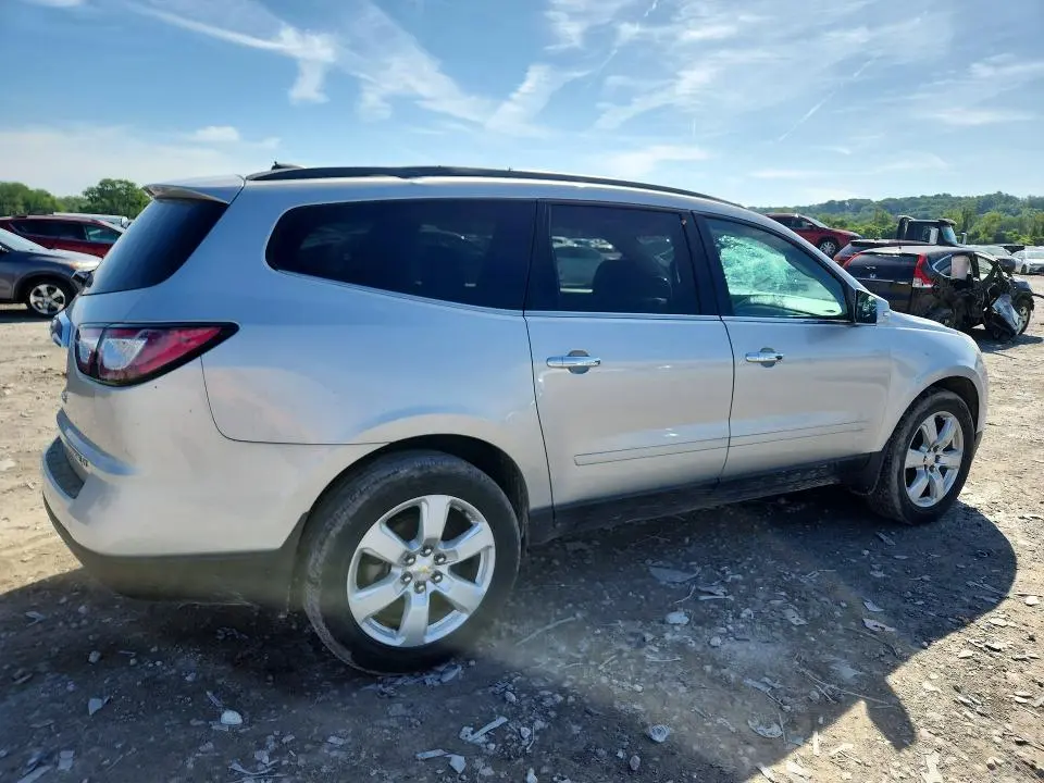 2016 CHEVROLET TRAVERSE LT  