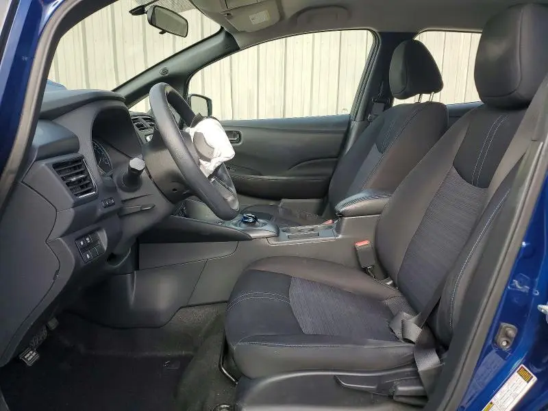 2018 NISSAN LEAF S  
