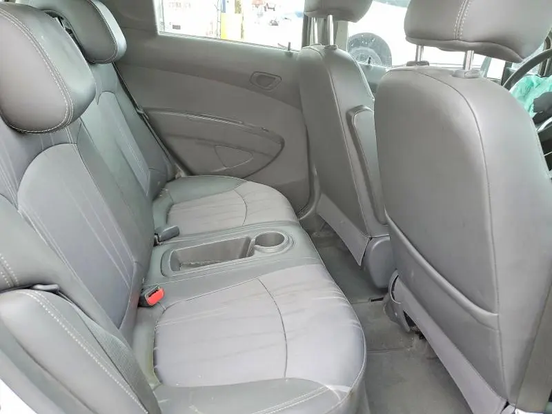 2015 CHEVROLET SPARK 1LT  