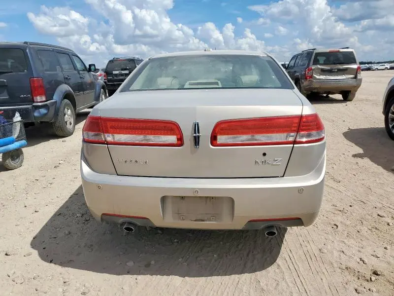 2010 LINCOLN MKZ   