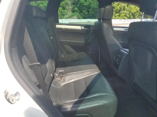 2014 VOLKSWAGEN TOUAREG V6  