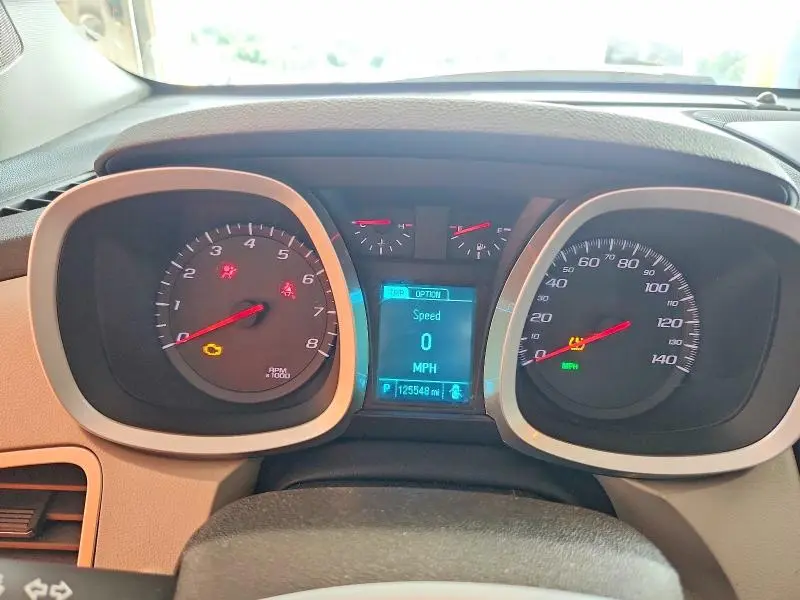 2015 CHEVROLET EQUINOX LT  