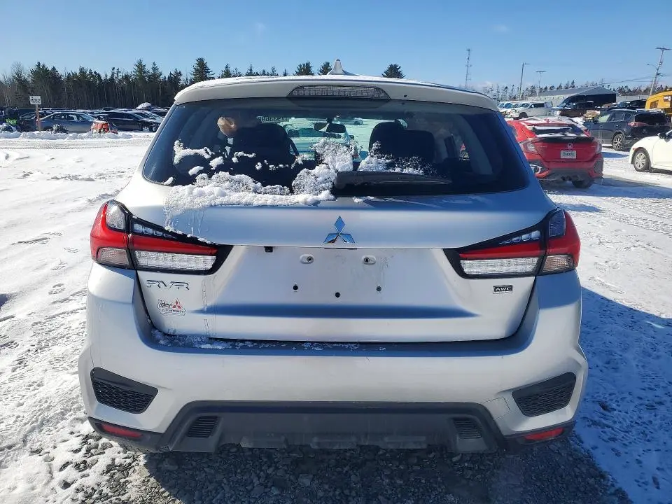 2021 MITSUBISHI RVR ES  