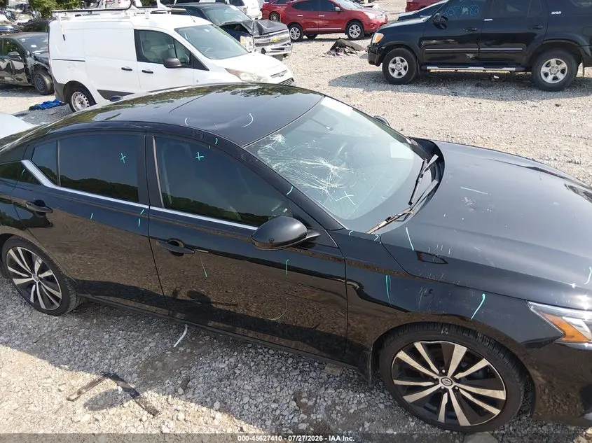 2019 NISSAN ALTIMA 2.0 SR