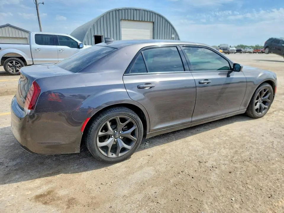 2019 CHRYSLER 300 S  