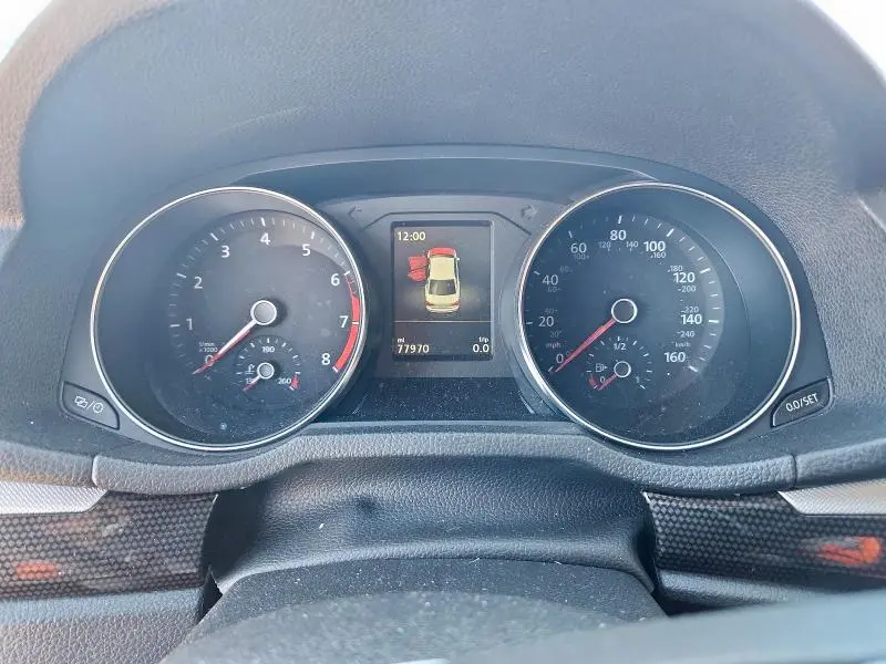 2019 VOLKSWAGEN PASSAT SE R-LINE  