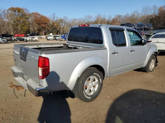 2010 NISSAN FRONTIER CREW CAB SE  