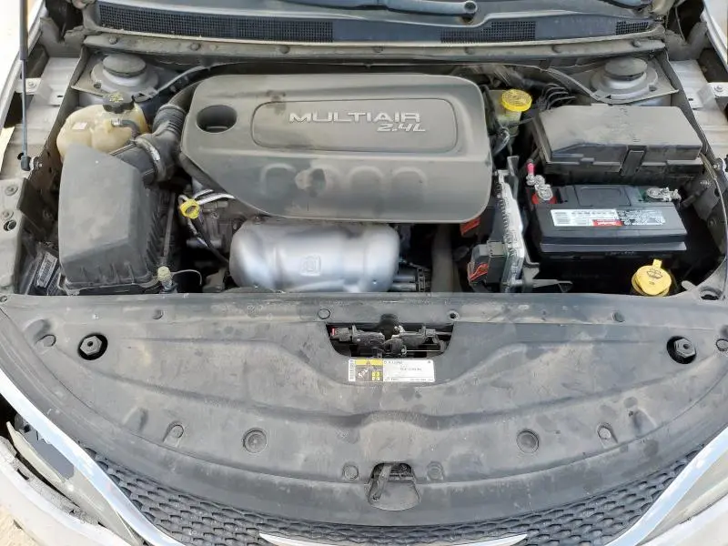 2016 CHRYSLER 200 C  