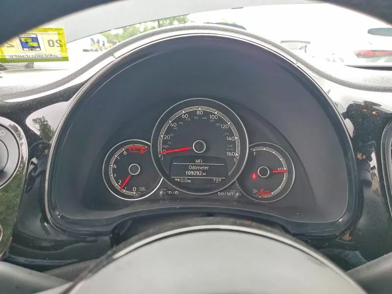 2017 VOLKSWAGEN BEETLE 1.8T  