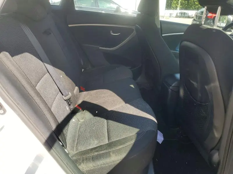 2013 HYUNDAI ELANTRA GT BASE  