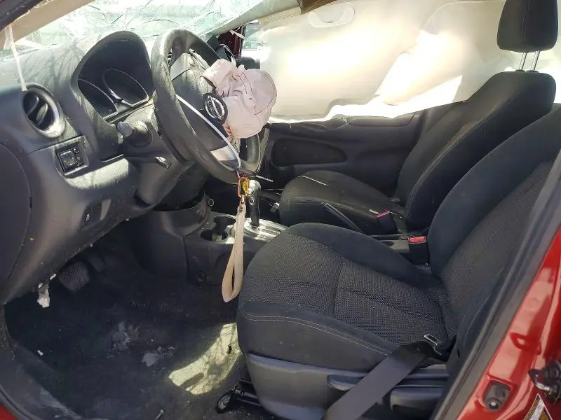 2018 NISSAN VERSA SV  