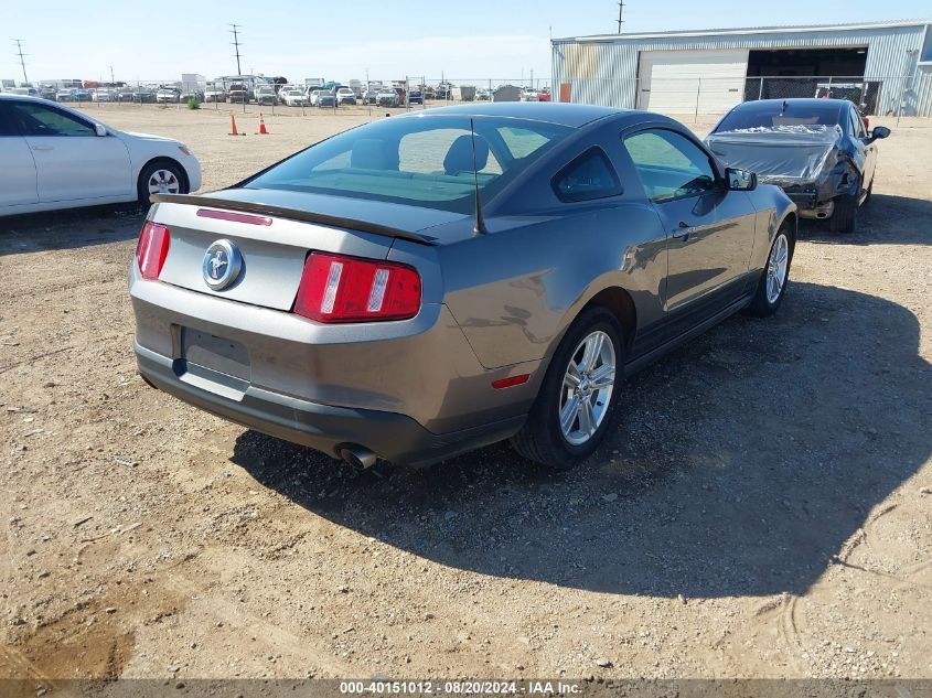 2011 FORD MUSTANG V6