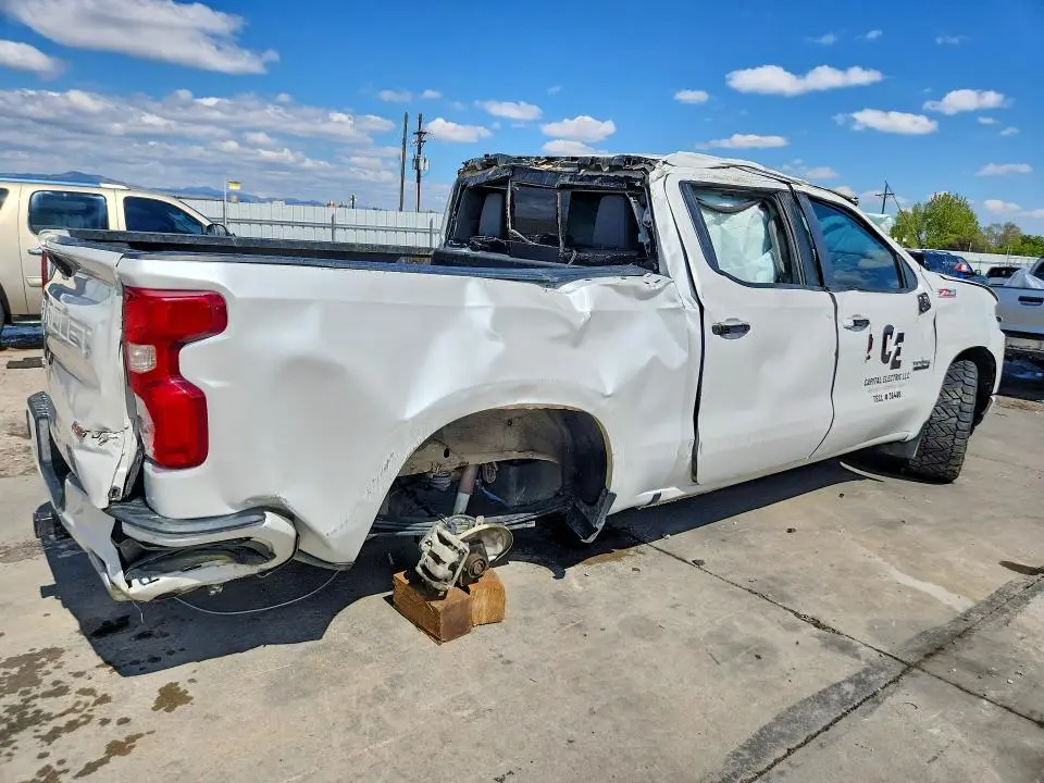 2021 CHEVROLET SILVERADO K1500 RST  