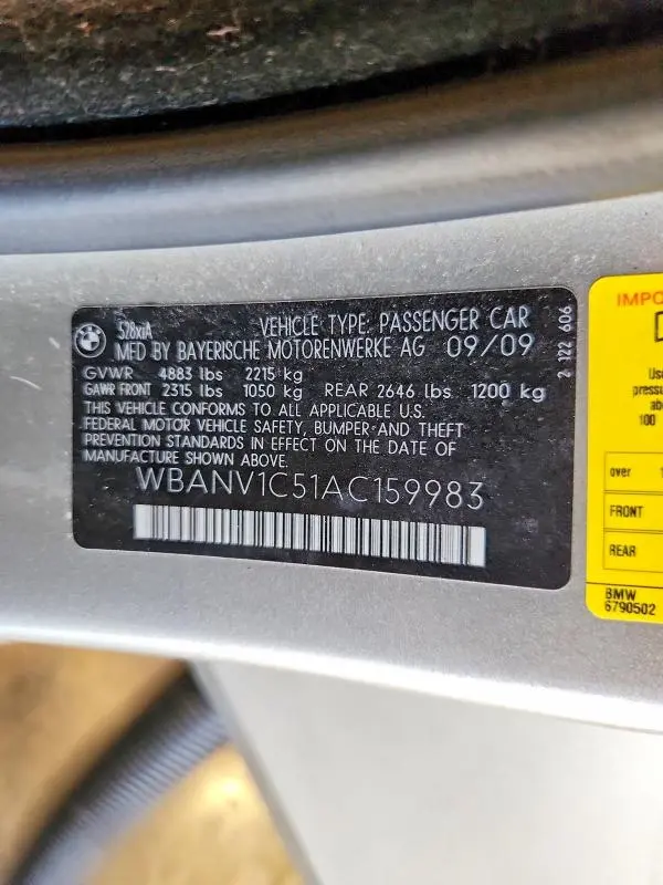 2010 BMW 528I   