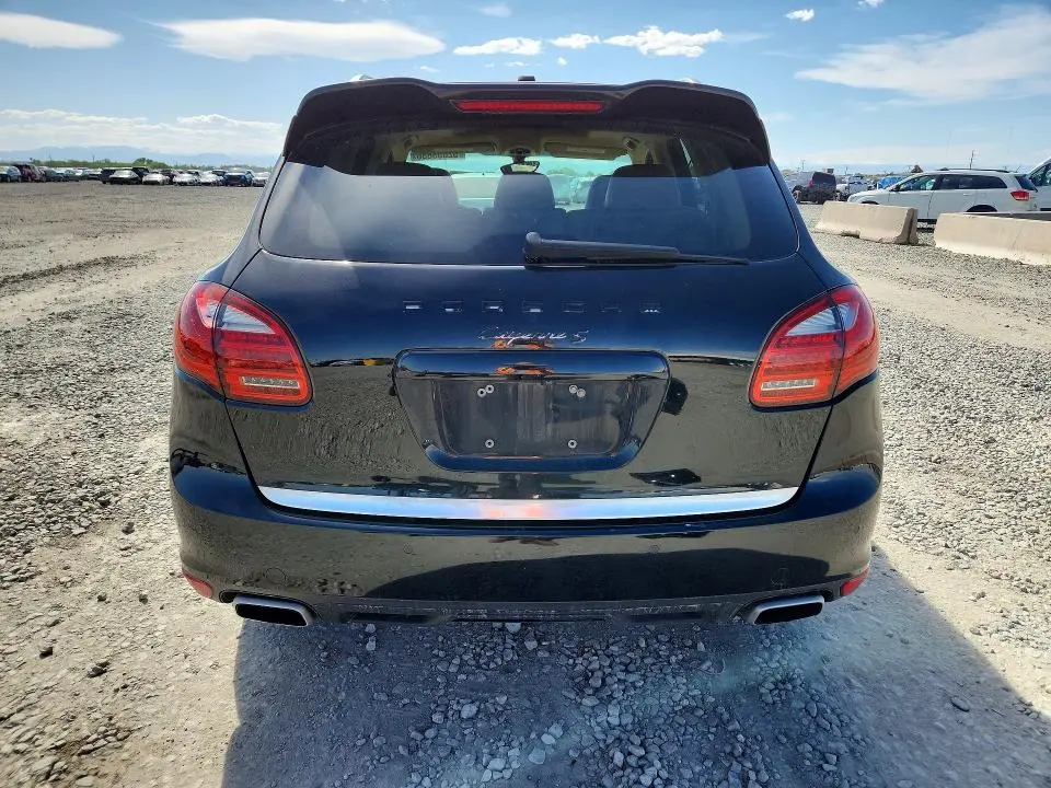 2012 PORSCHE CAYENNE S  
