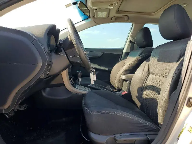 2013 TOYOTA COROLLA S  