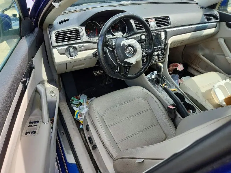 2017 VOLKSWAGEN PASSAT R-LINE  