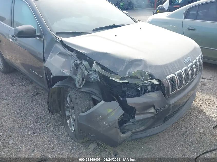 2019 JEEP CHEROKEE LATITUDE PLUS 4X4