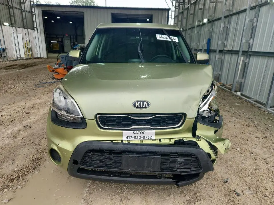 2013 KIA SOUL +  