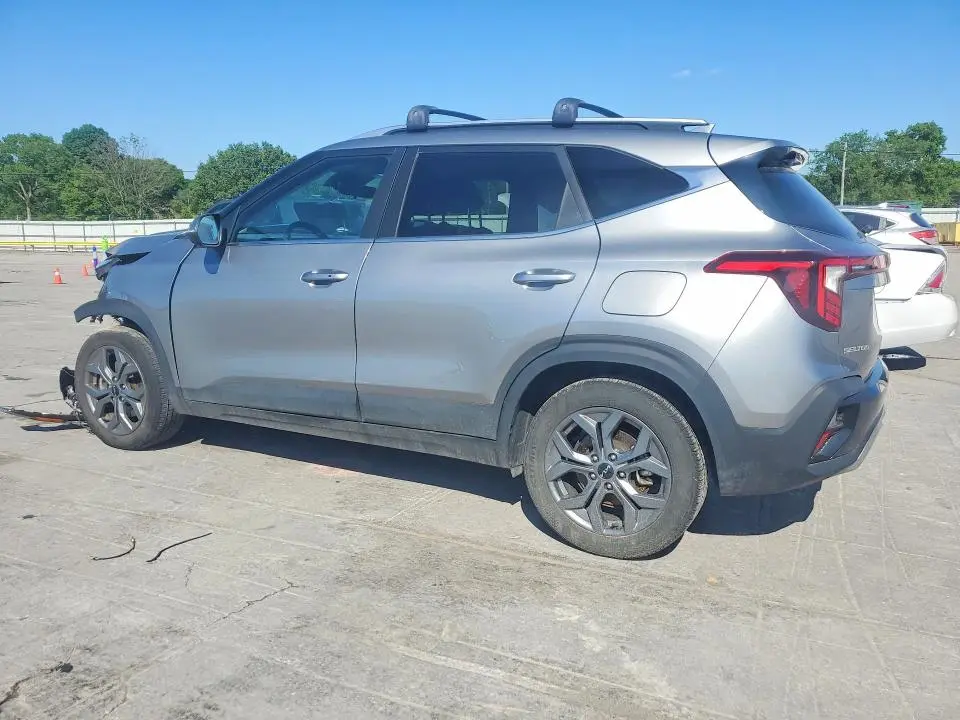 2024 KIA SELTOS S  