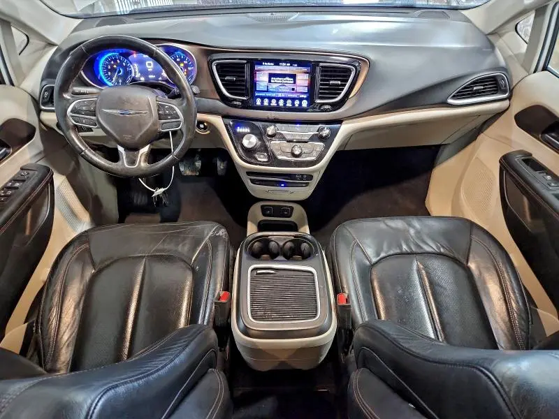 2017 CHRYSLER PACIFICA TOURING L PLUS  